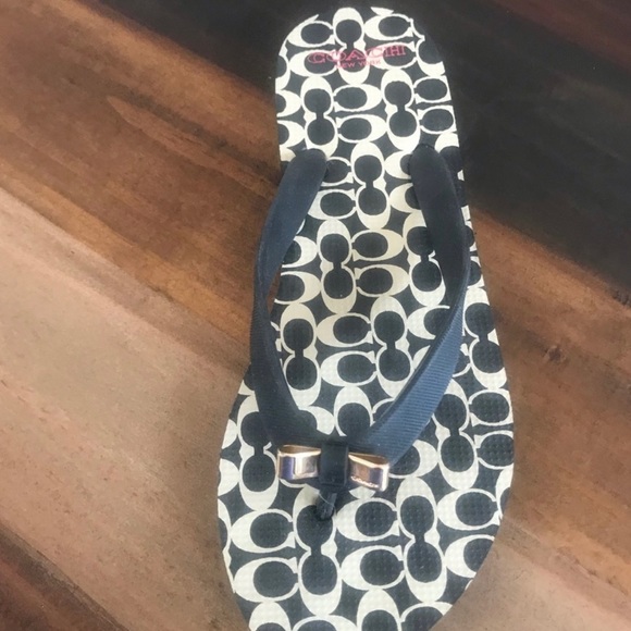 COACH Amel Black Tan Logo Print Thin Flip-Flop - US 7 - Picture 4 of 4